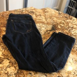 Express Jeans Mid Rise Legging Size 4 Short